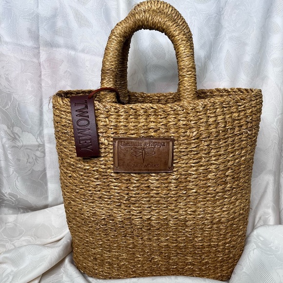 Papaya and Chestnut Other - Papaya and Chestnuts woven works wicker tote.